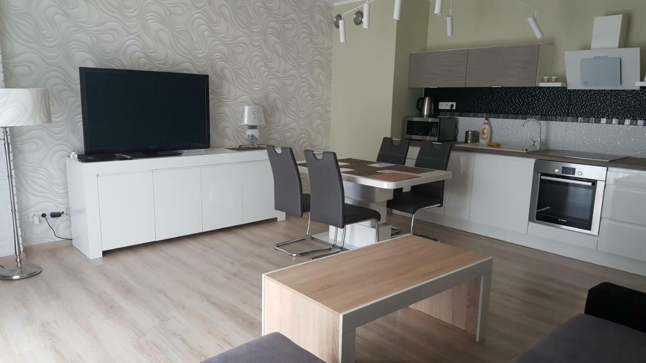 Wroclaw Apartamenty Kepa Mieszczanska 외부 사진